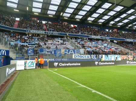 21-CAEN-OM 06.jpg